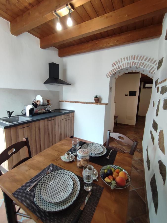 La Corte Dei Baroni Bed & Breakfast Loceri ภายนอก รูปภาพ